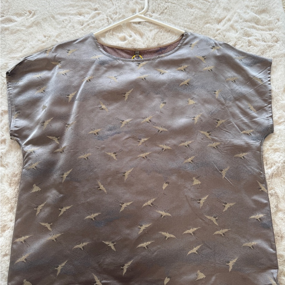 Gray and Gold Patterned Silk Blouse